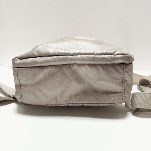 Kipling Womens Backpack metallic silver / Gold - Picture 6 of 12